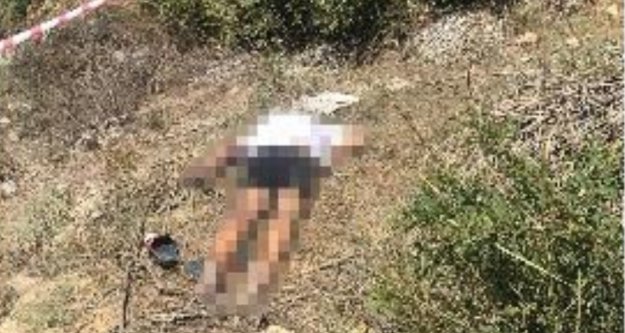 Alanya'da boş arazide ceset bulundu