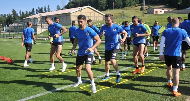 Alanyaspor'dan çift idman