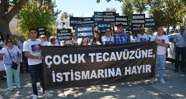 Antalya'da çocuk istismarı protesto edildi