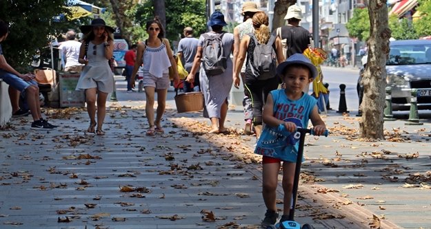 Aşırı sıcakla gelen sonbahar görünümü