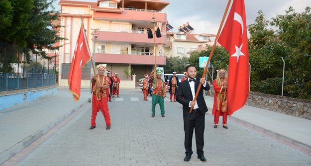 Gelini mehter takımıyla aldı