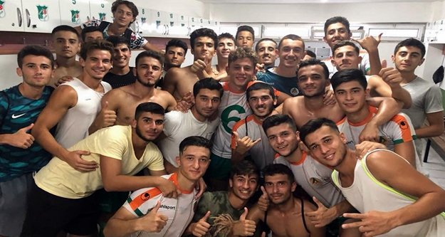 Altyapıda 2 galibiyet