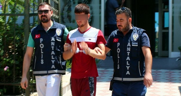 Eve giren hırsız epilasyon cihazını bile çaldı