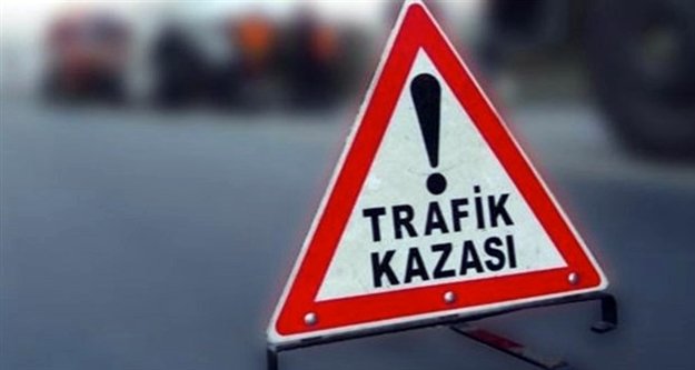 Gazipaşa'da otomobiller çarpıştı: 8 yaralı