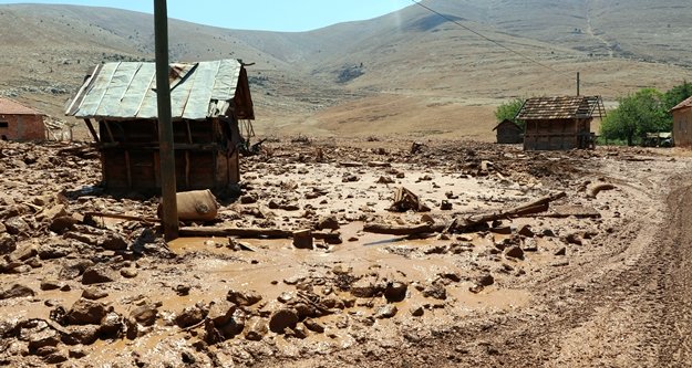 Karaköy, 40 yıl sonra aynı felaketi yaşadı
