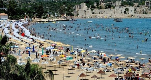 Temmuz’da yabancı turist Antalya’ya aktı