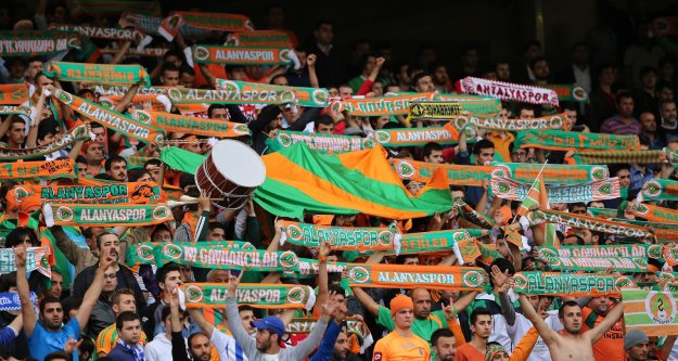 Yörüklerden kombine daveti