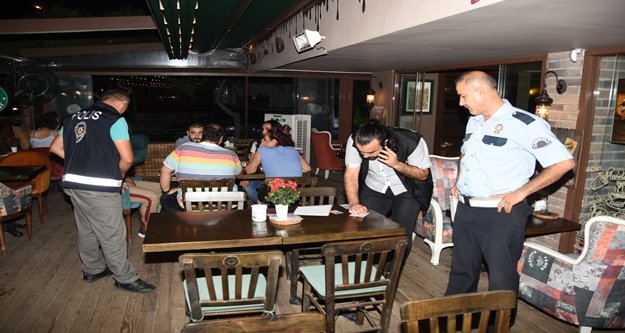 690 polisle okul çevrelerinde denetim