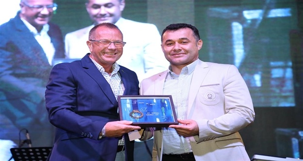 "Alanya Belediyesi sporda öncü bir belediyedir"