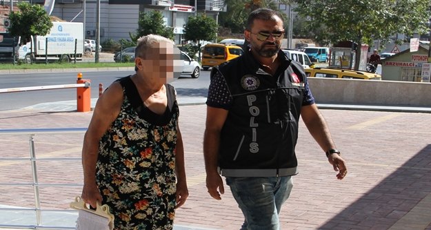 Alanya'da iki kadına uyuşturucu baskını