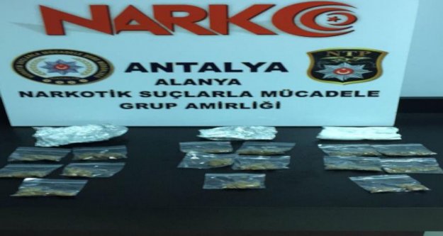 Alanya'da zehir taciri yakalandı