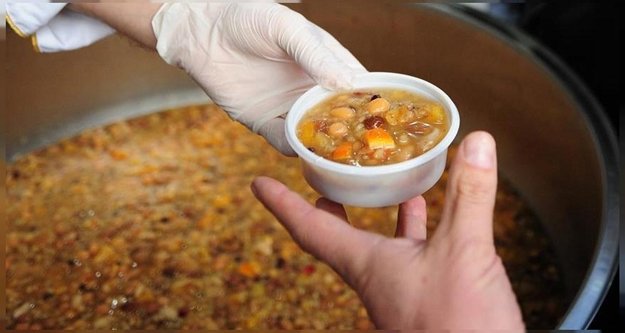 Alanyaspor'dan aşure ikramı