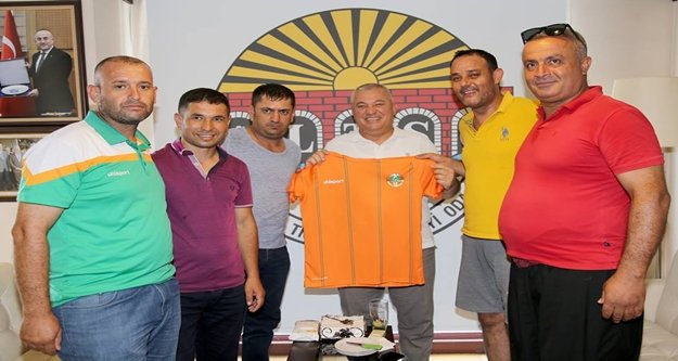 'Alanyaspor'umuzun her zaman yanındayız'