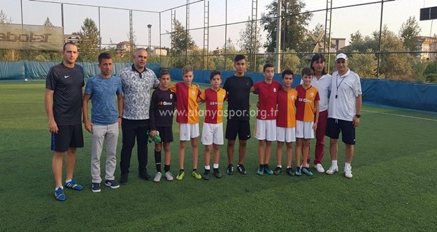 Altyapıya 8 genç yetenek