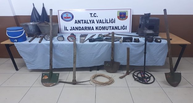 Define avcıları suçüstü yakalandı