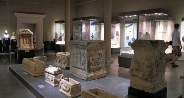Kale ve müzeye giriş zamlandı