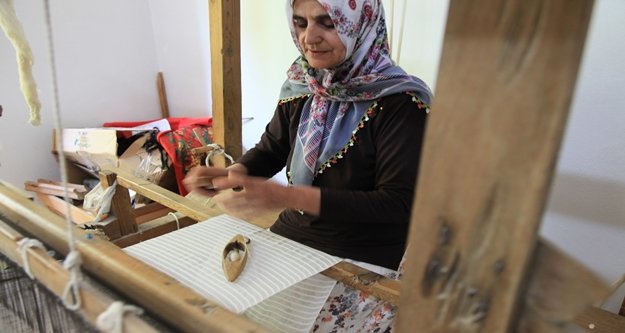 Kursta öğrendiler, meslek sahibi oldular