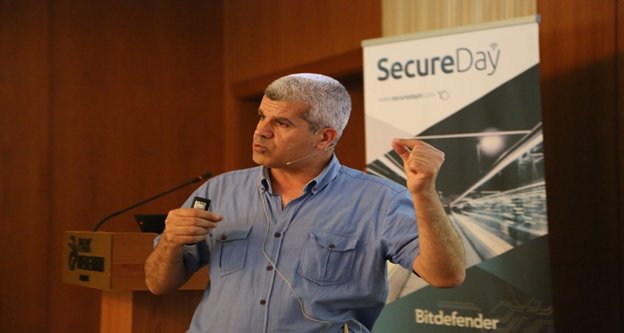 "Riskli öğrencilerin durumları okul yönetimleriyle paylaşılmalıdır"