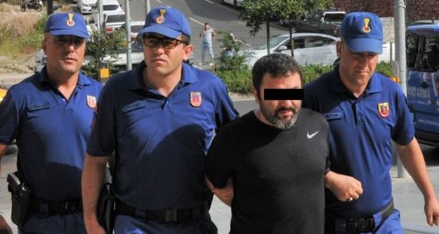 Alanya'da 19 ayrı suçtan aranan cezaevi firarisi yakalandı