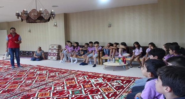 Alanya Gençlik Merkezi, Parlayüksel İlkokulu'nu ağırladı
