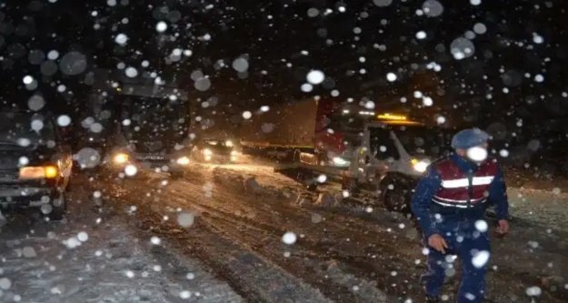 Alanya Konya karayolu trafiğe kapandı