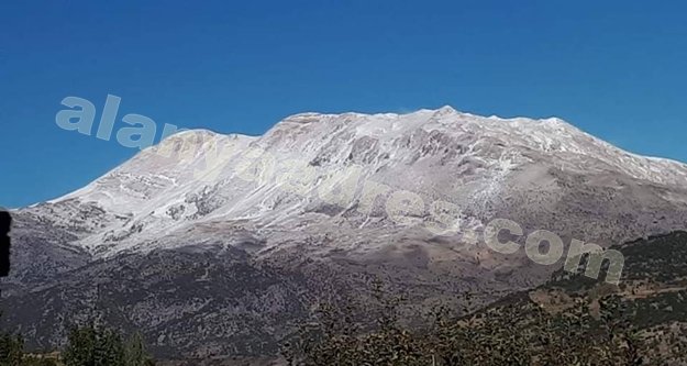Alanya'nın yaylaları beyaza büründü