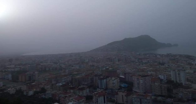 Alanya toz bulutuna teslim oldu