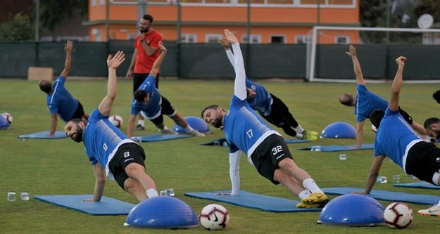 Alanyaspor, Antalyaspor'a hazırlanıyor