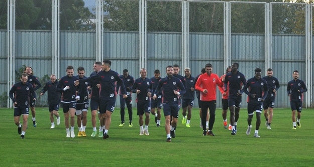 Alanyaspor'un kadrosu belli oldu