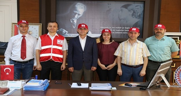 ALKÜ’lü akademisyenler Alanya Kızılay Şubesi'ni kurdu