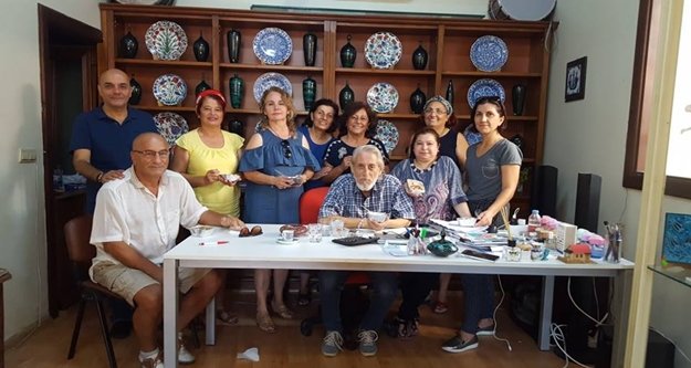 ALSAV Kadın Meclisi aşure dağıttı