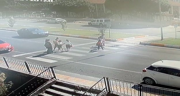 Anne ve kızlarına çarpan otomobil sürücüsü tutuklandı