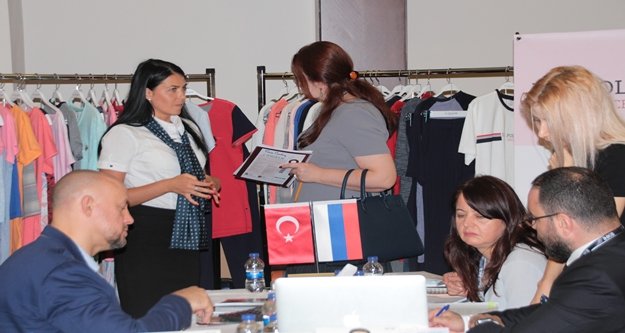 Antalya, Rusya ile ruble üzerinden ilk ticaretine başlıyor