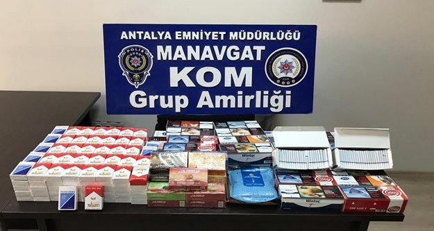 Bir işyerinde kaçak nargile tütünü ele geçirildi