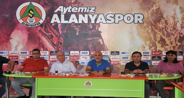 Çavuşoğlu spor camiasını buluşturdu