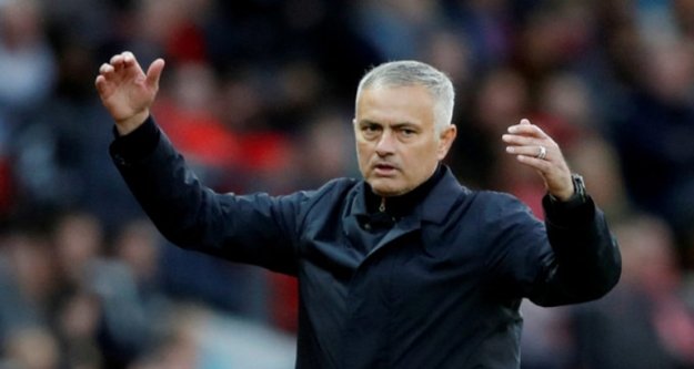 Mourinho, Alanyalı ismin peşinde