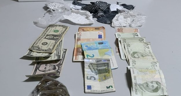 Otomobile uyuşturucu operasyonu