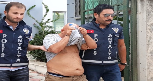 Sahte kardiyoloji doktoru operasyonla yakalandı