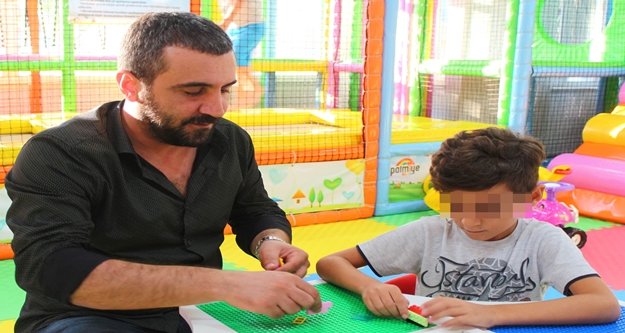 Servisin çocuğu okulda bıraktığı iddiası