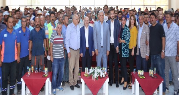 Taşeron işçiler sendikalı oldu