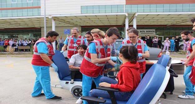 6.2 büyüklüğünde deprem tatbikatı