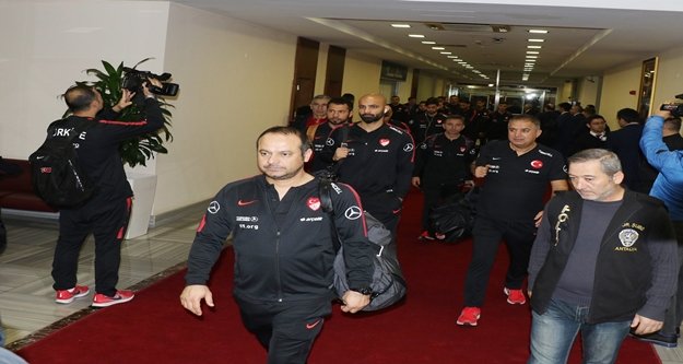 A Milli Takım Antalya’da