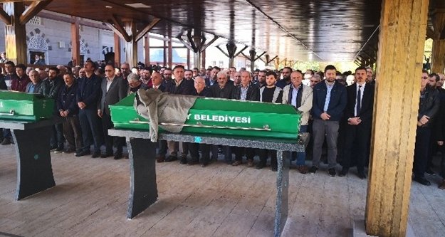 Alanya'da boğulan 2 kişi toprağa verildi