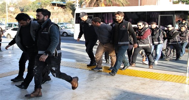 Alanya'da 26 milyonluk vurguna 4 tutuklama