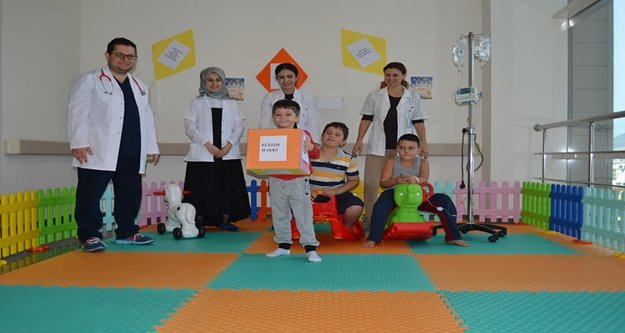 ALKÜ, çocukları unutmadı