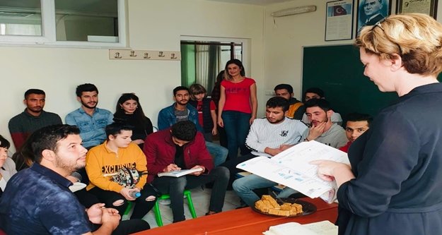 ALKÜ’lü öğrenciler ücretsiz Rusça öğreniyor