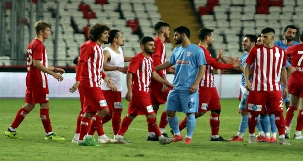Antalyaspor'un tarihi maçı Erzurum'da