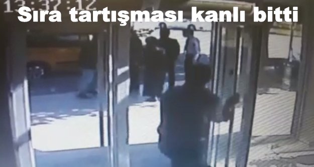 Bankada kuyruk kavgası