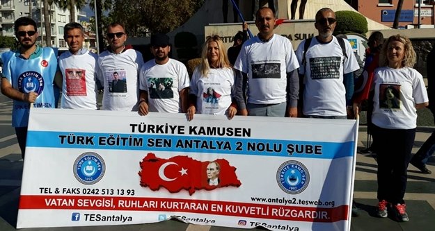 'Biz öğretmenler icraat istiyoruz'