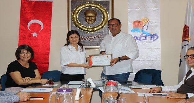 ‘Kadınlarımıza şükran borçluyuz’